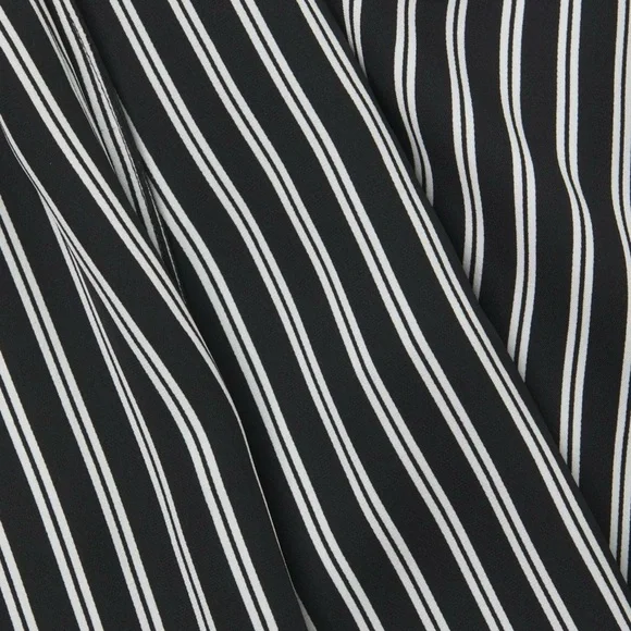 NWT MICHAELMichael Kors Stripe Straight Leg Pant Black & Cream Size 6